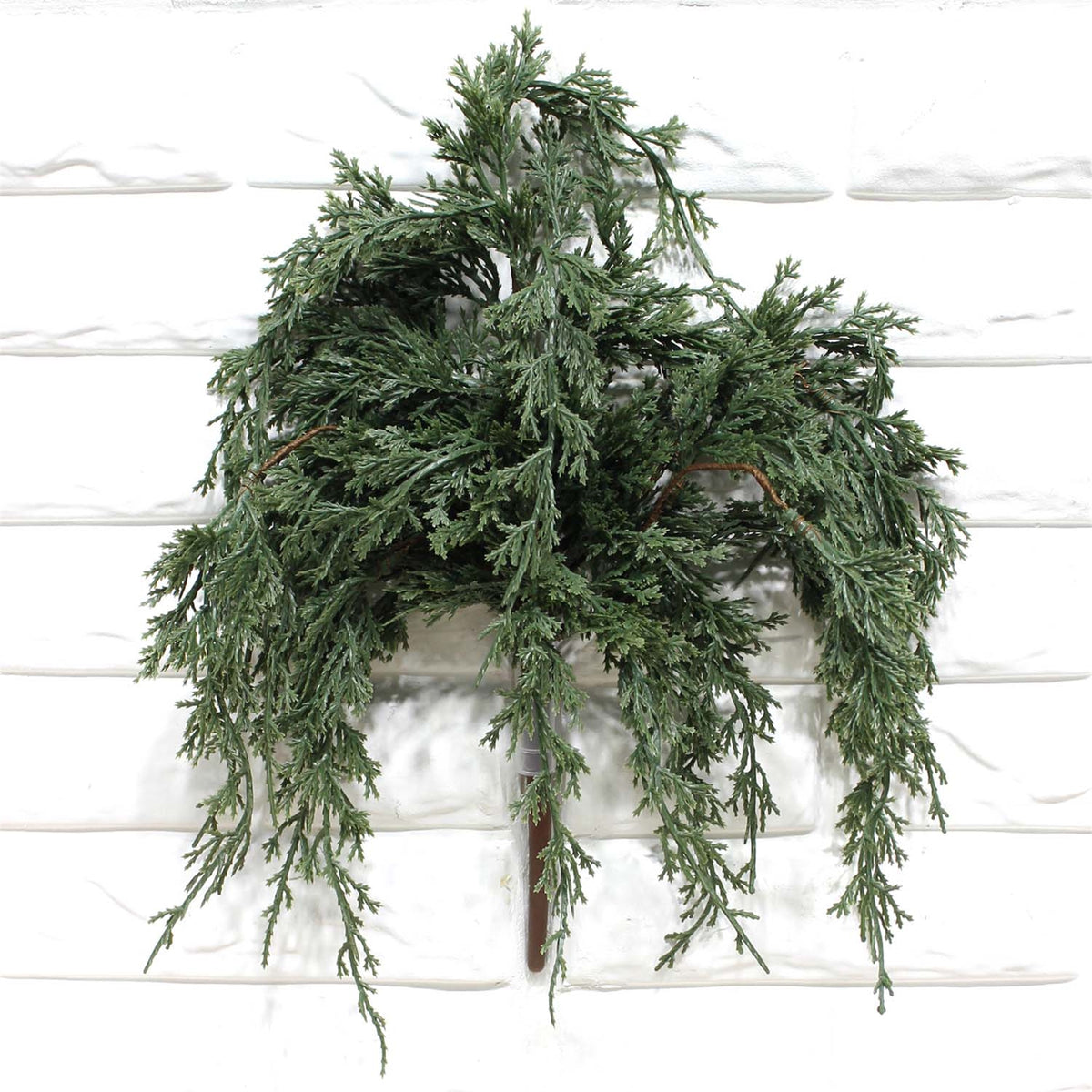 Dark Green Juniper Pick